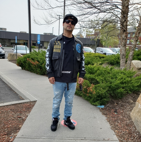 Sold On Ebay 11/30/2021🚨🚨 LIKE NEW (NO DAMAGE!!!!) OFF-WHITE LEATHER JACKET - Picture 7 of 10